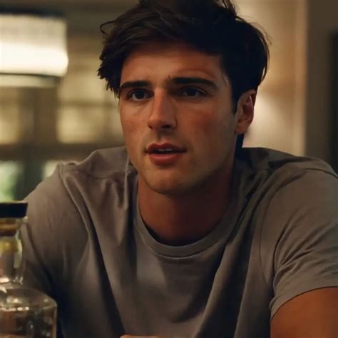 is jacob elordi bi sexual|Jacob Elordi Opens Up About Nate Jacobs Sexuality。